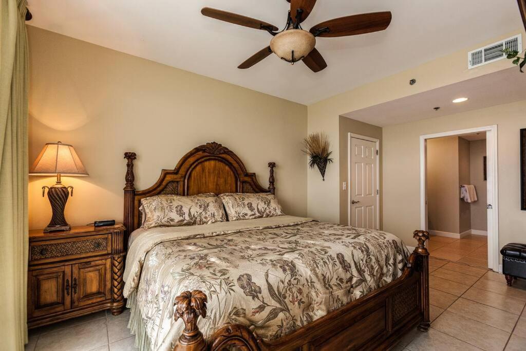 Splash Ocean-front Luxury Two-bedroom *